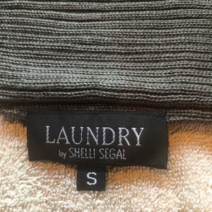 Knit cropped mock turtle neck summer top